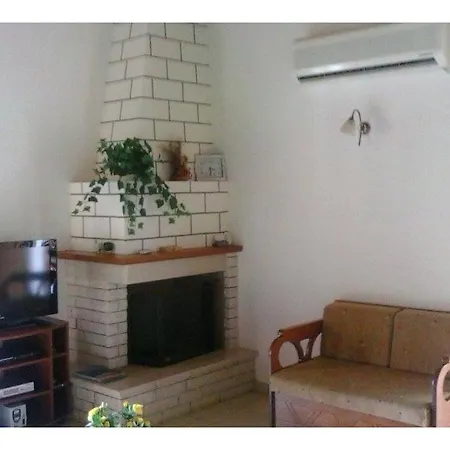 Stathis B Apartamento Áyios Nikítas